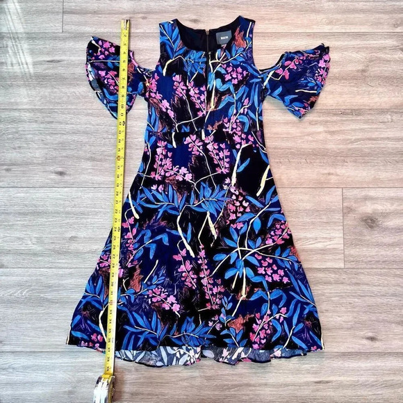 Maeve Anthropologie Women's Tropical Floral Pattern‎ Elia Floral Dress Size 2 - Picture 1 of 9